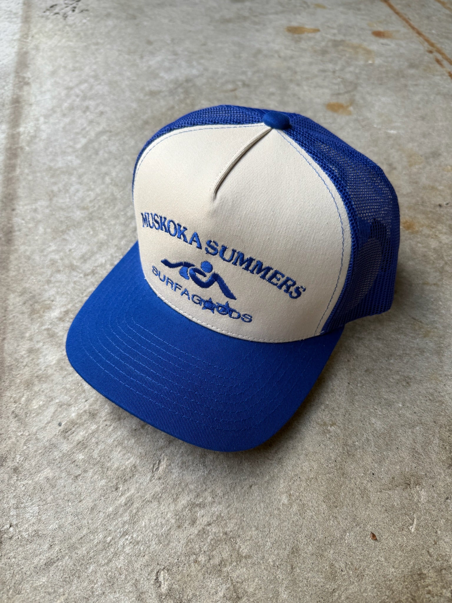"MUSKOKA SUMMERS" SOUVENIR TRUCKER CAP (ROYAL)